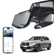 Car rearview mirror built-in dash cam with smartphone app control, 4K Ultra HD recording, GPS tracking, and BMW X3 Gen4 SUV models in the background.