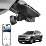 Car rearview mirror built-in dash cam with smartphone app control, 4K Ultra HD recording, GPS tracking and Jeep Cherokee models in the background.